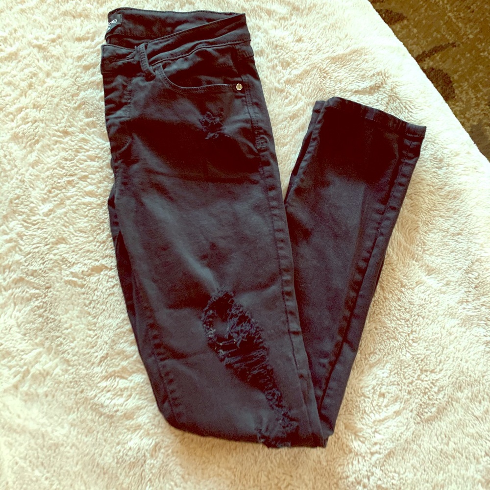Bebe Heartbreaker Ankle Jeans